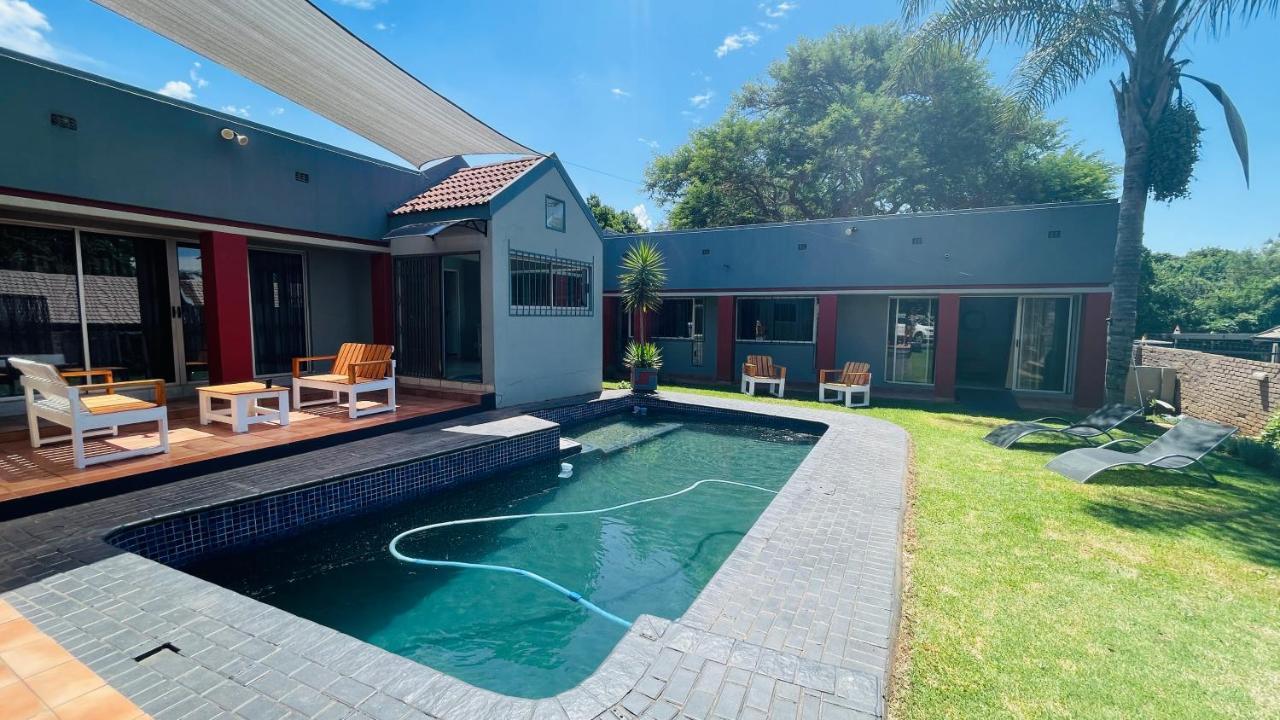 Aspen Guest House No Loadshedding Centurion Bagian luar foto